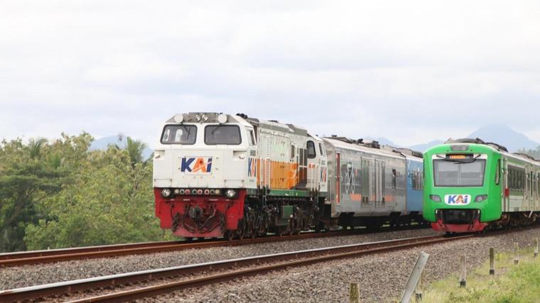 Jadwal 2 Kereta Tambahan dari Solo & Jogja ke Jakarta Imbas Anak Krakatau