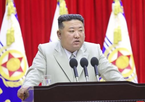 Amerika Serikat Gelar Freedom Edge, Kim Jong Un Resmikan Kapal Perang Kang Kon