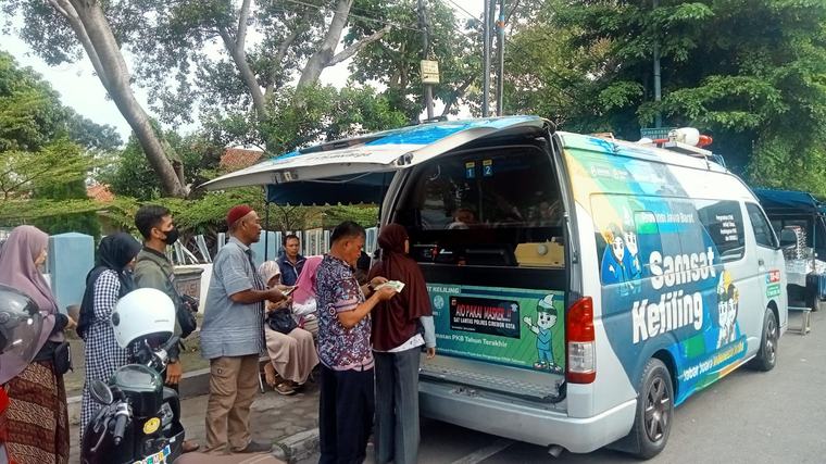 Bayar Pajak Kendaraan Tak Perlu Turun dari Mobil, Ini Lokasi Samsat Drive Thru di Jabar