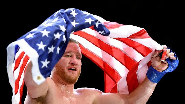Sebelum Pensiun, Justin Gaethje Mau Bungkam Mulut McGregor di UFC