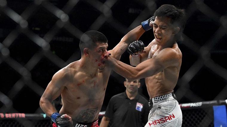 Ogah Buru-buru, Bilal Hasan Target Juara Kelas Terbang UFC di 2028