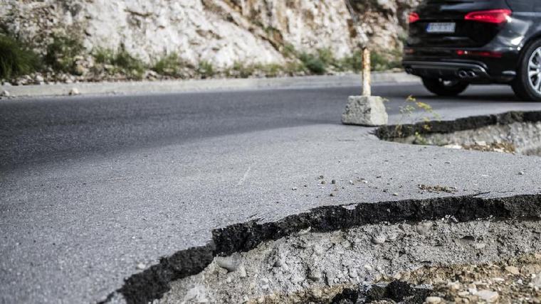 12 Jam Pascacor Rampung, Jalan di Sepatan Tangerang Dibongkar Lagi