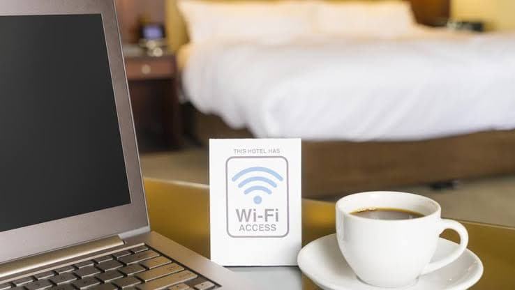 Waspada Peretasan Wi-Fi Hotel: Jangan Lakukan Aktivitas Sensitif Ini 3 menit baca