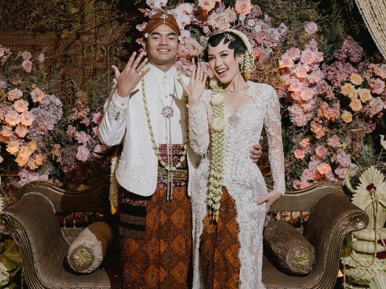 Moja Rasya Luapkan Perasaan Dipersunting Syahandra Kameron Cicit Soekarno