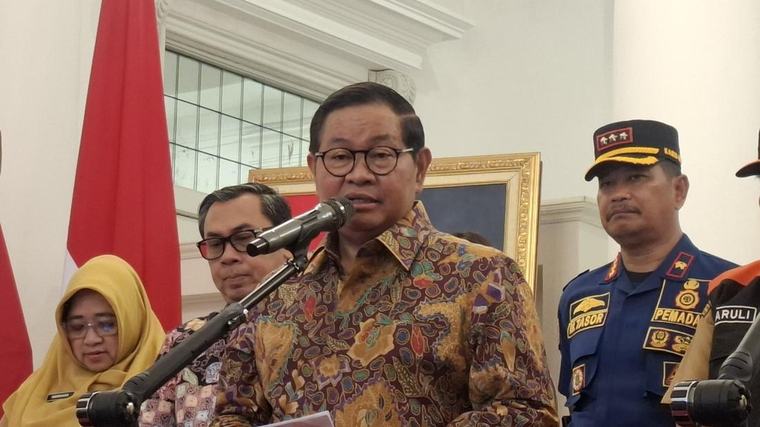 Masker Laris Imbas Abu Anak Krakatau, Pramono Minta Pedagang Tak Getok Harga