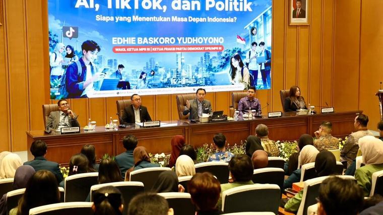 Ibas Ajak Anak Muda Berpikir Kritis & Aktif dalam Hadapi AI-Medsos