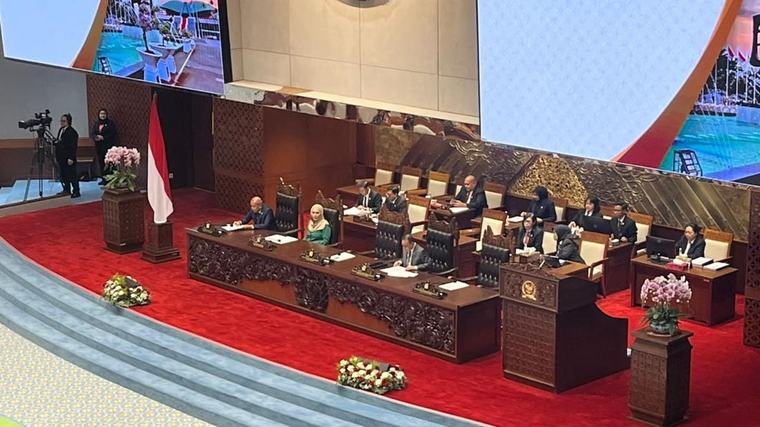 Rapat Paripurna Sepakati RUU Penyiaran Jadi Usul Inisiatif DPR