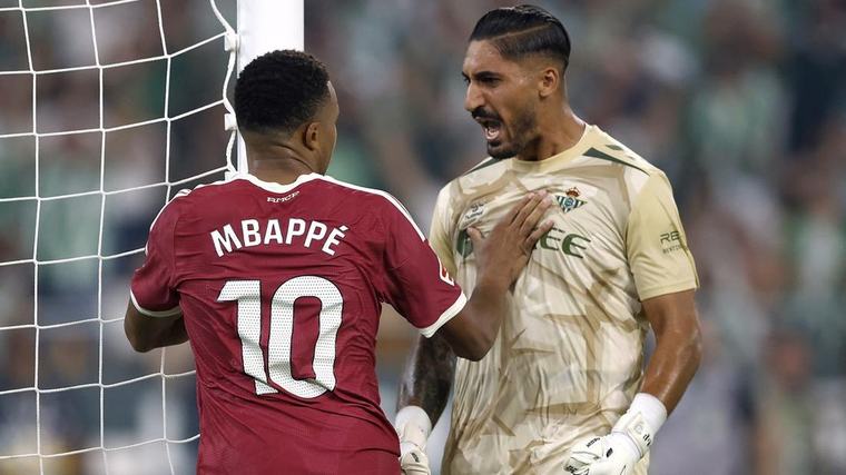 FOTO: Kekalahan Perdana Real Madrid Diwarnai Penalti Gagal Mbappe