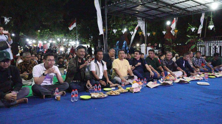 Festival Serabi Merah Putih Kesambi Perkuat Kebersamaan Warga Rayakan HUT ke-81 RI