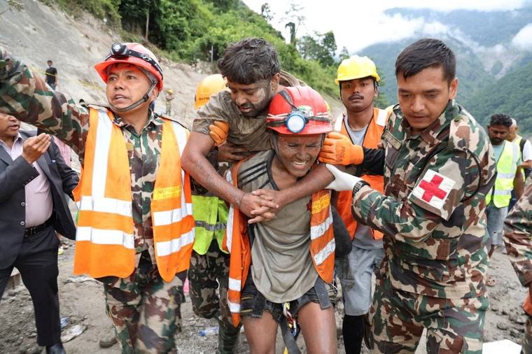 9 Hari Terjebak Dampak Banjir Nepal, 2 Orang Berhasil Selamat