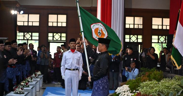 Dilantik Jadi Ketum PB IPSI, Sugiono Serukan Lanjutkan Perjuangan Prabowo Lifestyle 05/09/2026, 14.32 WIB