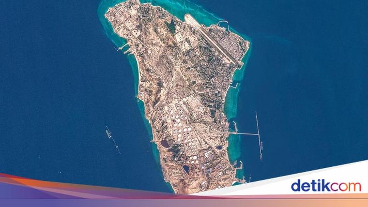 Memanas, Rudal AS Hantam Kapal Tanker Iran di Dekat Pulau Kharg