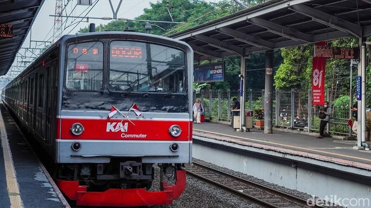 Polisi: Pria Loncat ke Rel Stasiun Tanah Abang Alami Gangguan Jiwa