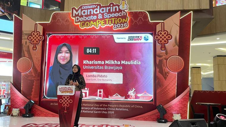 Hobi Nonton Drama China, Kharisma Tampil Percaya Diri dalam Disway Mandarin Debate & Speech Competition 2026