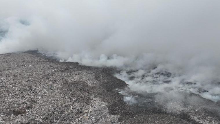 Dinkes Bogor Imbau Warga Hindari Paparan Asap Kebakaran TPA Galuga