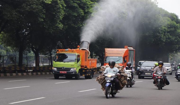 Pemprov DKI Jakarta Persempit Sebaran PM10 Pascapenyiraman Abu Vulkanik