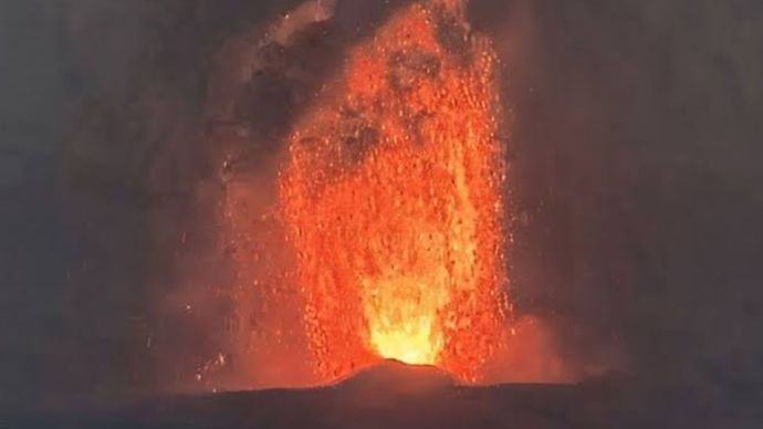 Menkes Aktifkan HEOC Hadapi Dampak Erupsi Anak Krakatau, Obat dan Oksigen Disiapkan