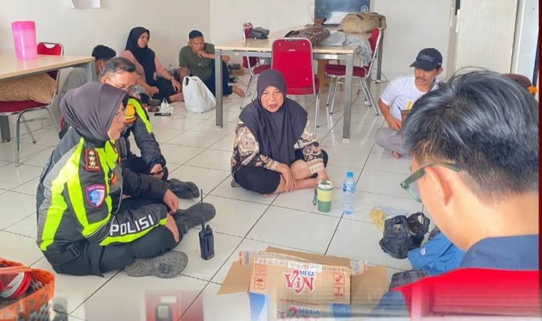 Kapolres Ogan Ilir Pimpin Langsung Pengecekan Kondisi Korban Lakalantas di Tol Palindra