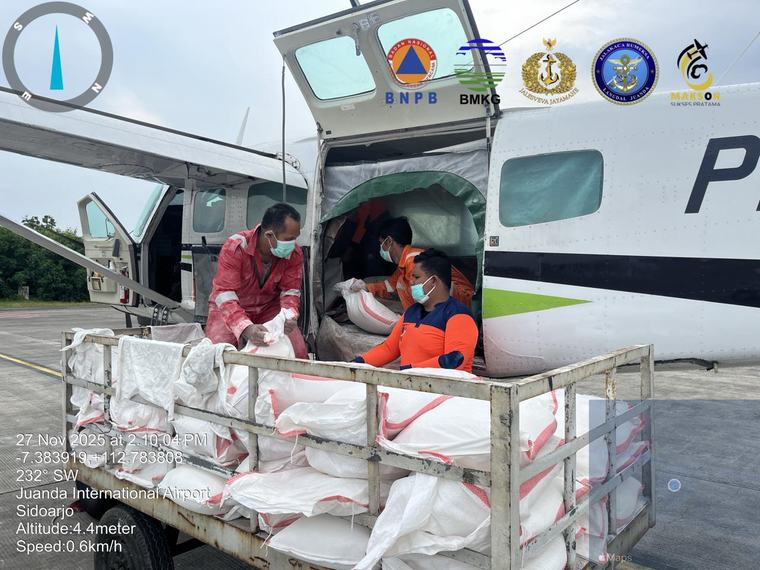 Operasi Modifikasi Cuaca Mulai Berbuah, Hujan Guyur Sejumlah Wilayah Jawa Timur