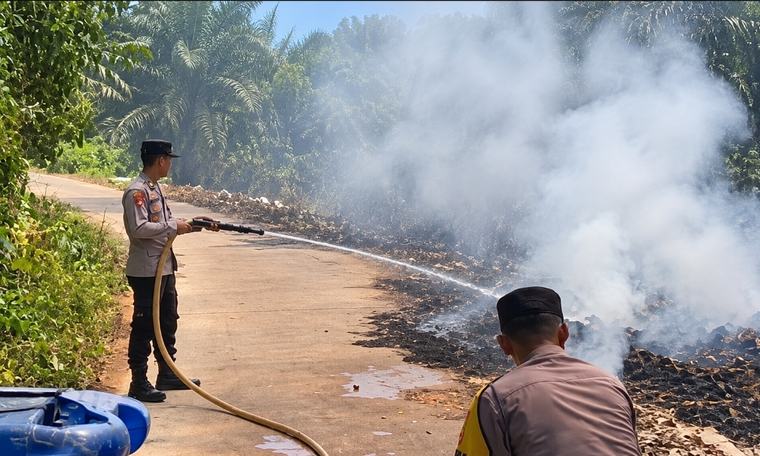 25,5 Hektare Karhutla di Musi Rawas Ditangani, Empat Polsek Dikerahkan Sisir Api hingga Bara
