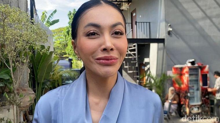 Denada Ungkap Alasan Konten Masaknya Viral, Ngaku Tak Berbakat Memasak
