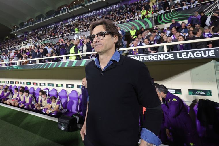 Fiorentina Pecat Fabio Grosso, Paolo Vanoli Kembali Menangani La Viola