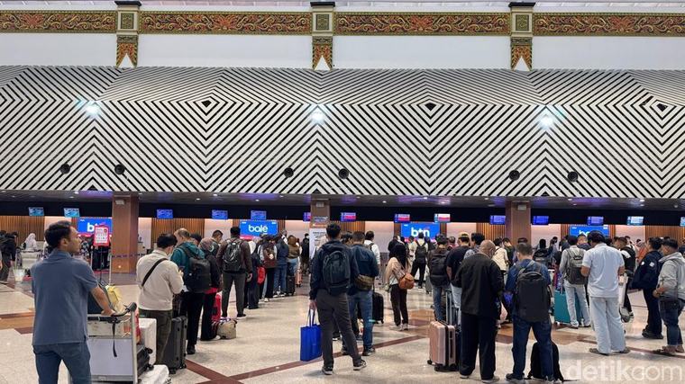 Penerbangan dari Juanda Surabaya ke Jakarta-Bandung Kembali Dibuka