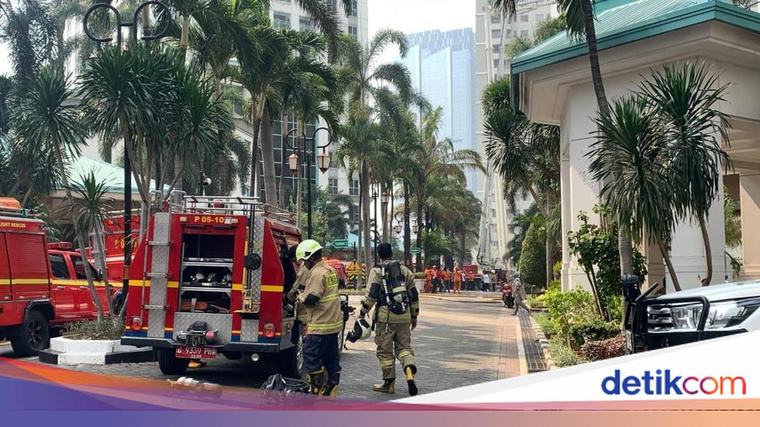 Pemadaman Kebakaran dan Evakuasi di Apartemen Pavilion Selesai Usai 6,5 Jam